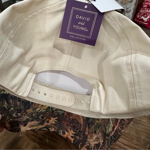 David and Young Cream Cap with Camouflage Brim “Put it on Santa’s tab” - Picture 3 of 4